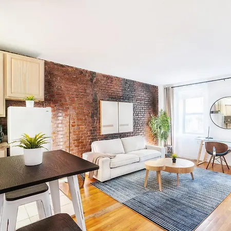 350-1A Gramercy New 1Br Sleeps4 Newly Furnished